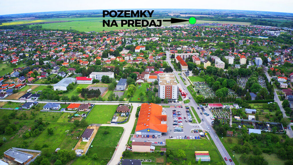 Pozemok Bernolákovo s elektrikou - pri Malom Dunaji, pri chate, parku, 1.4ha - Air BnB, mobilné domy, investícia - Obr.1